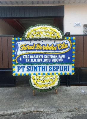 Papan Bunga Duka di Masohi
