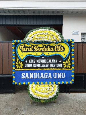 Papan Bunga Duka di Masohi