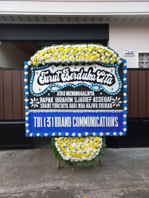 Papan Bunga Duka di Masohi